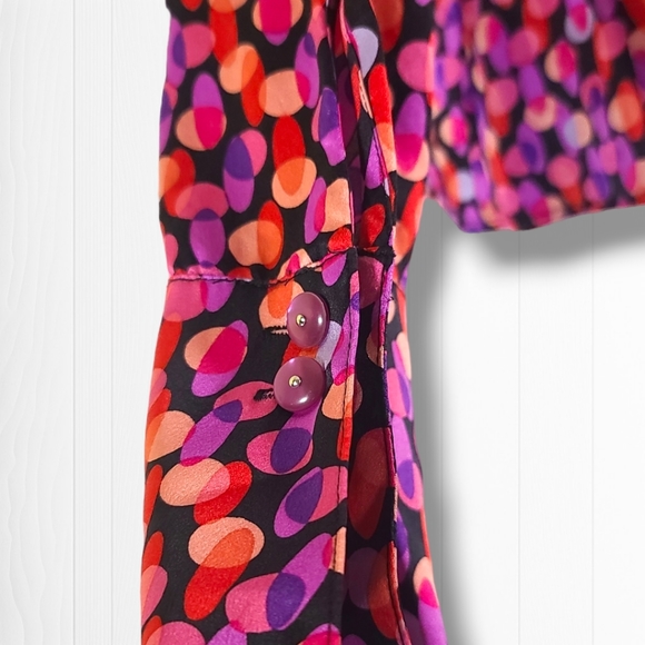 I.e. Women's Colorful Dotted Long Sleeve Button Down 100% Silk Blouse Size 12 - Picture 10 of 14